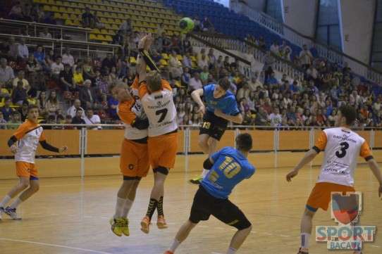 Turneu final handbal juniori II, Bacau, 25 mai 2014 10