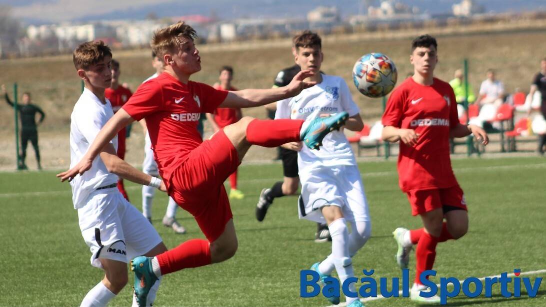 Galerie foto, Liga Elitelor U-15 / FC Bacău – Farul Constanța 2-3